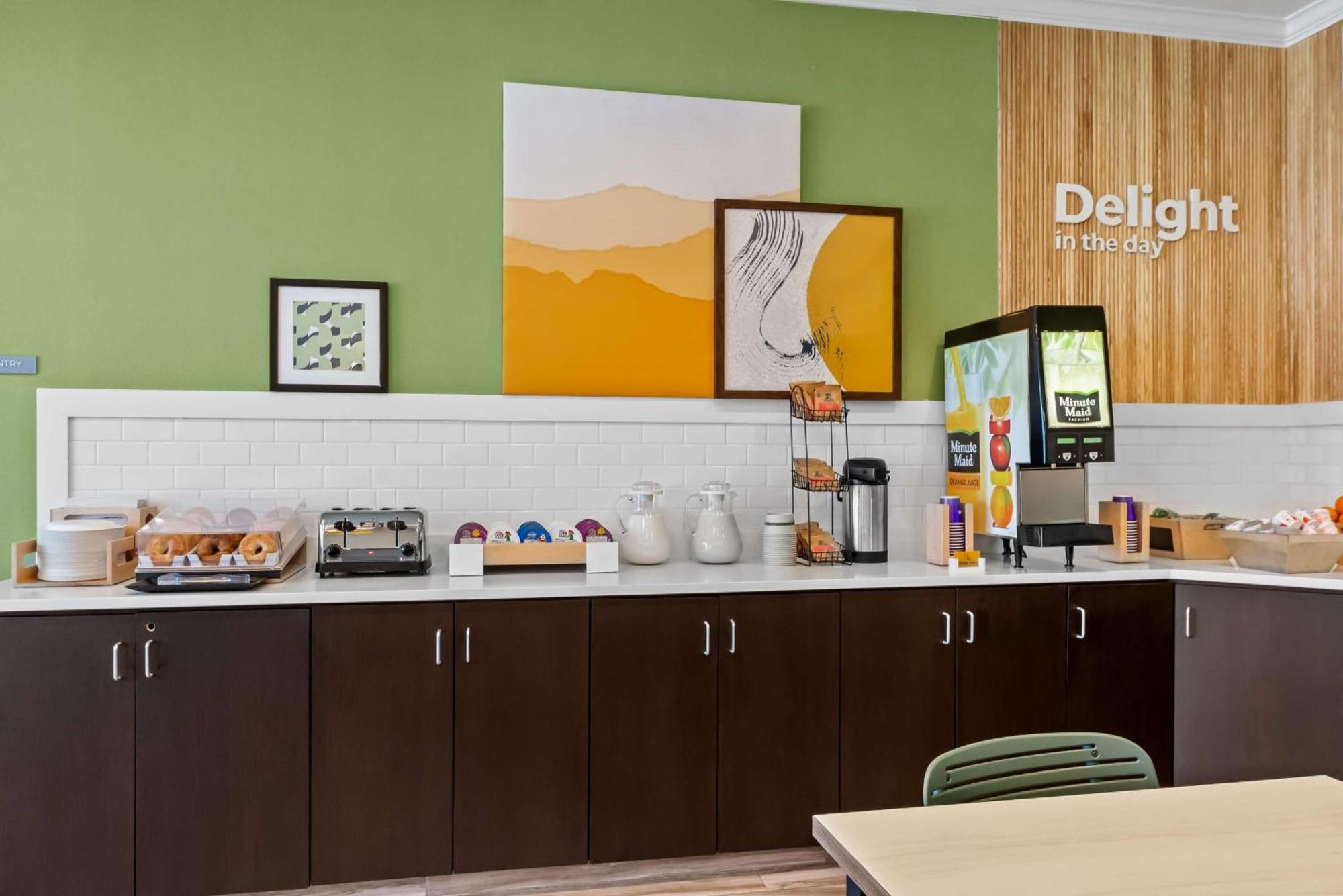 Spark By Hilton 3* Selma